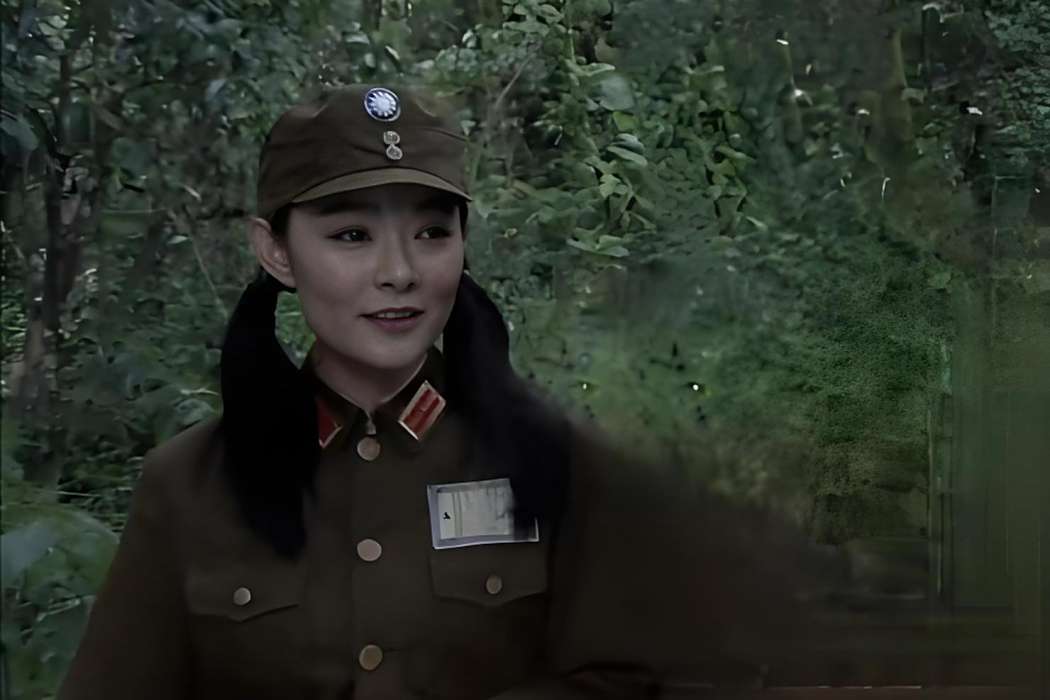 王玥(電視劇《生死歸途》中的角色,英軍顧問翻譯) 王玥(電視劇《生死歸途》中的角色,英軍顧問翻譯)