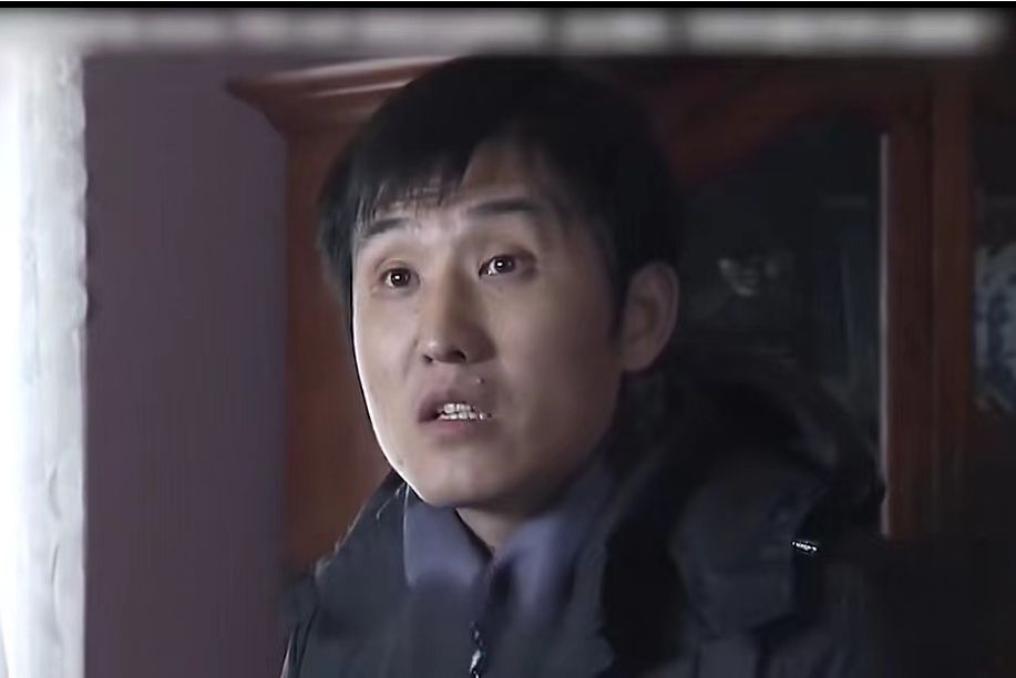 李飛(2010年電視劇《沉默》中的角色) 李飛(2010年電視劇《沉默》中的角色)
