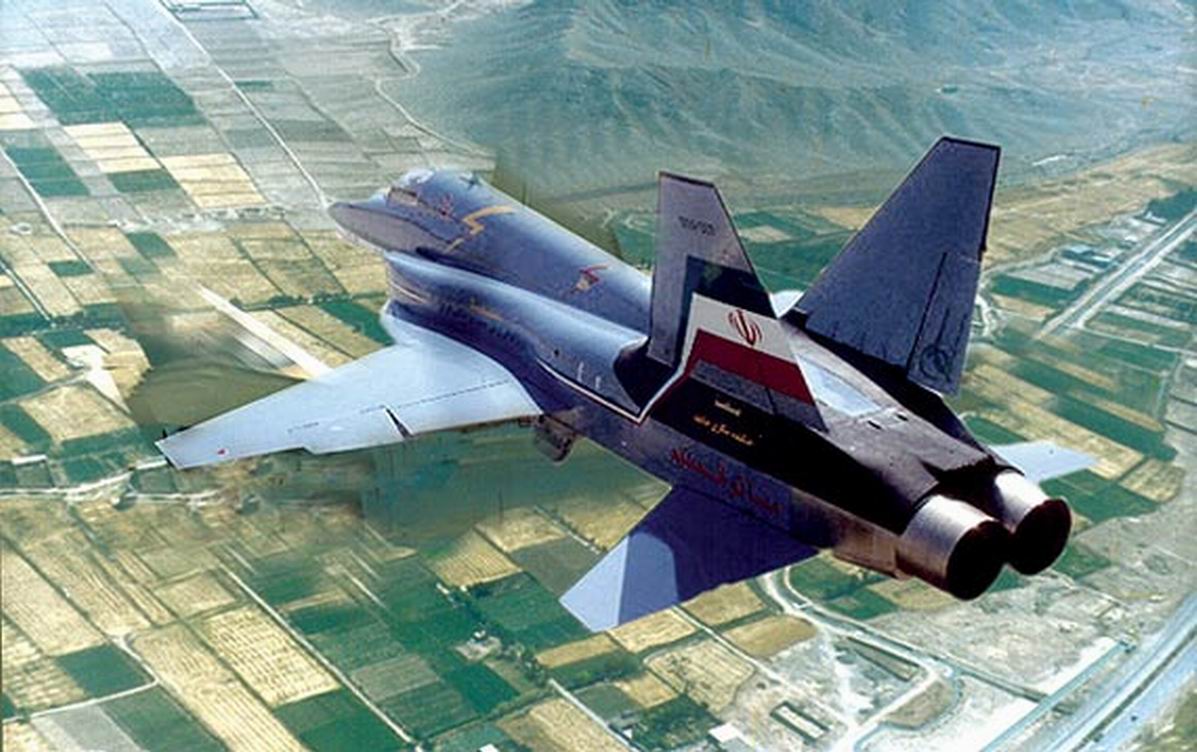 閃電戰鬥機(伊朗戰鬥機)