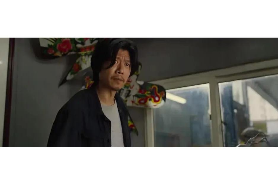 老馬(《送你一朵小紅花》中的角色,由夏雨飾演。) 老馬(《送你一朵小紅花》中的角色,由夏雨飾演。)