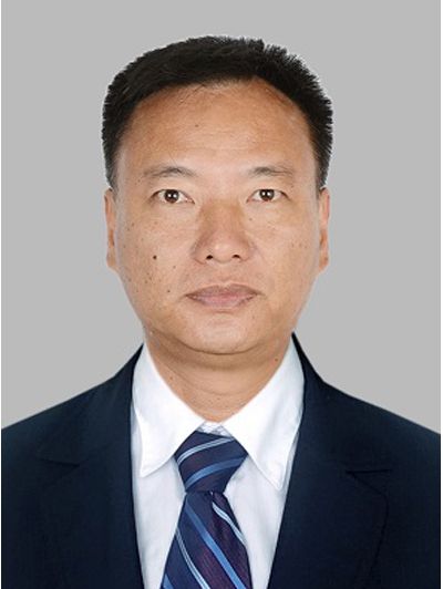 劉鑫鵬(雲南省德宏州瑞麗市畹町鎮副鎮長) 劉鑫鵬(雲南省德宏州瑞麗市畹町鎮副鎮長)