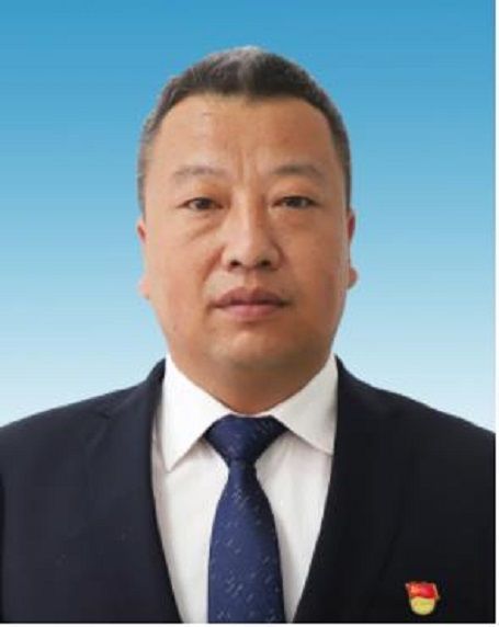 董凱(內蒙古自治區包頭市達爾罕茂明安聯合旗委常委、政府副旗長) 董凱(內蒙古自治區包頭市達爾罕茂明安聯合旗委常委、政府副旗長)