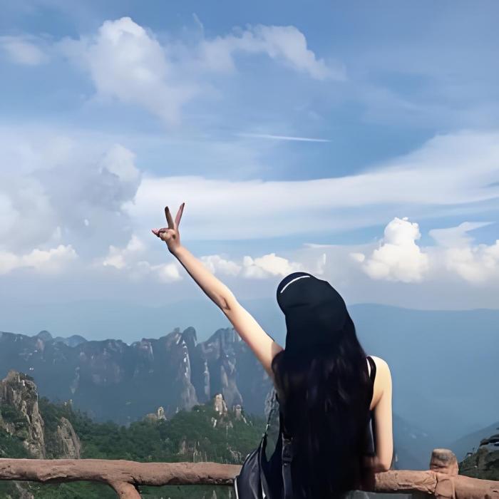 淺笑^_^ 淺笑^_^
