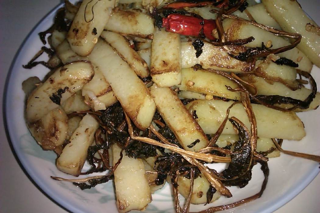 酸菜土豆棒 酸菜土豆棒
