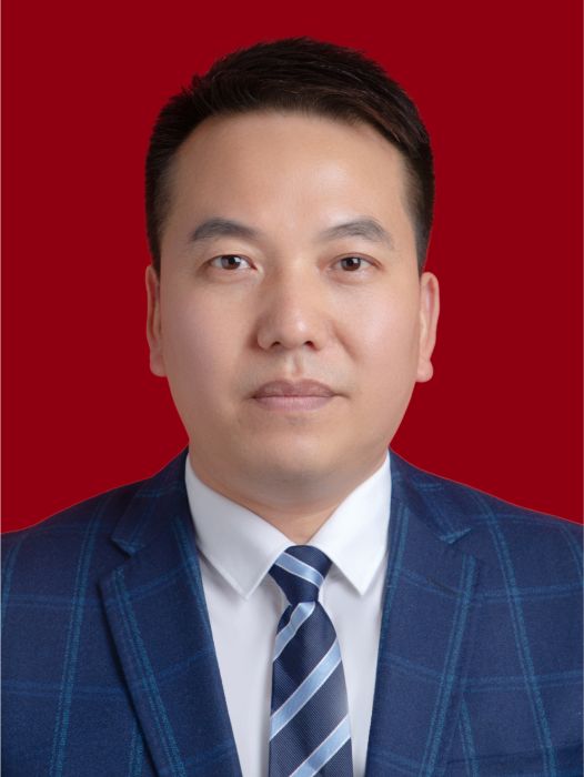 伍勇(湖南省長沙市雨花區農業農村局黨組成員、副局長) 伍勇(湖南省長沙市雨花區農業農村局黨組成員、副局長)
