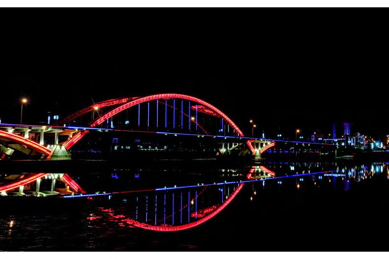 凌鳳大橋 凌鳳大橋