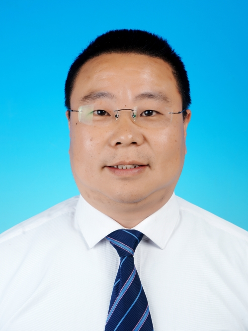 汪曉東(桐廬縣江南鎮副鎮長、三級主任科員) 汪曉東(桐廬縣江南鎮副鎮長、三級主任科員)