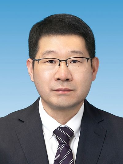 韓峰(中國重型汽車集團有限公司黨委委員、副總經理) 韓峰(中國重型汽車集團有限公司黨委委員、副總經理)