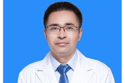 劉鴻飛(寧波愛爾光明眼科醫院主任醫師) 劉鴻飛(寧波愛爾光明眼科醫院主任醫師)