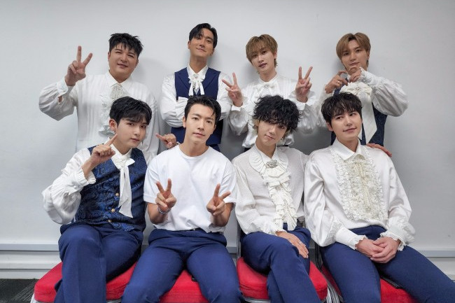 SUNNY(Super Junior演唱的歌曲) SUNNY(Super Junior演唱的歌曲)