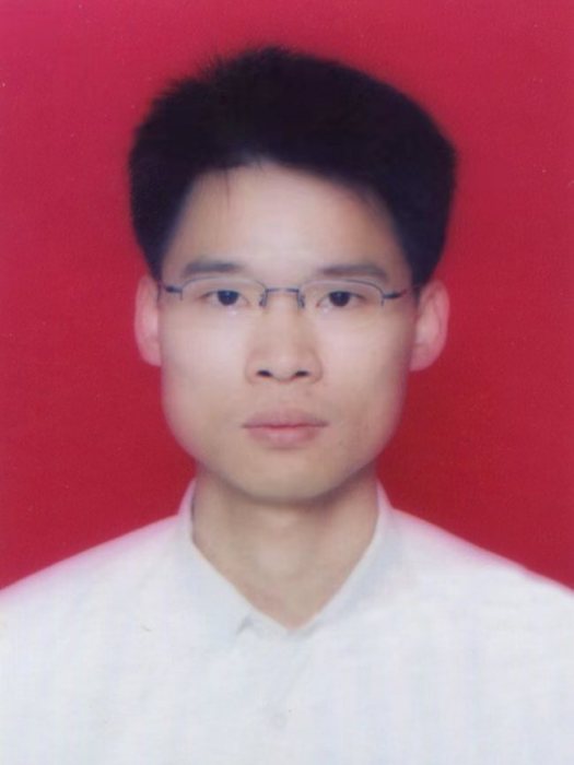 李展雄 李展雄
