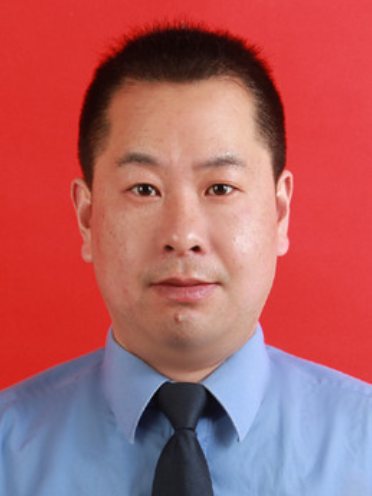 汪松林(安徽省安慶市大觀區應急管理局黨組成員、副局長) 汪松林(安徽省安慶市大觀區應急管理局黨組成員、副局長)