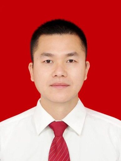 嚴自喜 嚴自喜