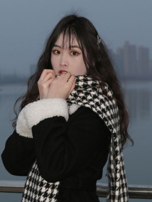 徐格格(中國內地女演員) 徐格格(中國內地女演員)