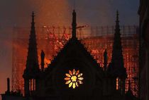 圓明園和巴黎聖母院：毀壞一個文明的動力，是對文明的仇視和冷漠