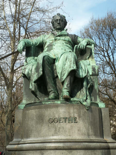 約翰·沃爾夫岡·馮·歌德銅像