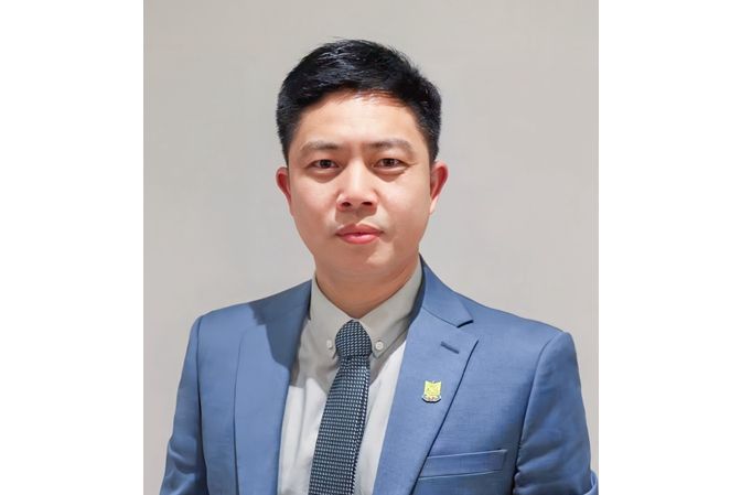 梁強(汕頭大學商學院院長、教授) 梁強(汕頭大學商學院院長、教授)