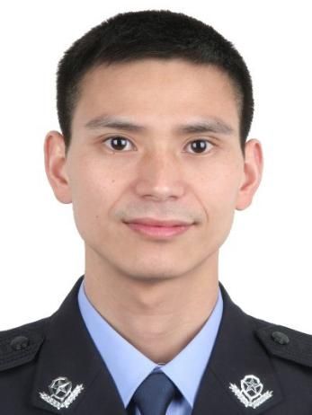 黃志強(浙江省義烏市公安局黨委委員、佛堂派出所所長) 黃志強(浙江省義烏市公安局黨委委員、佛堂派出所所長)