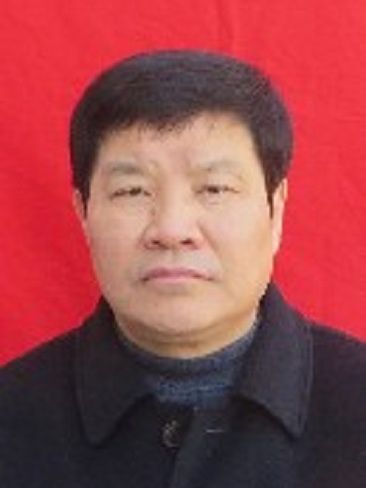 陸凱(安徽省亳州市蒙城縣農業農村局黨組成員、蒙城縣農業機械事業發展中心主任) 陸凱(安徽省亳州市蒙城縣農業農村局黨組成員、蒙城縣農業機械事業發展中心主任)