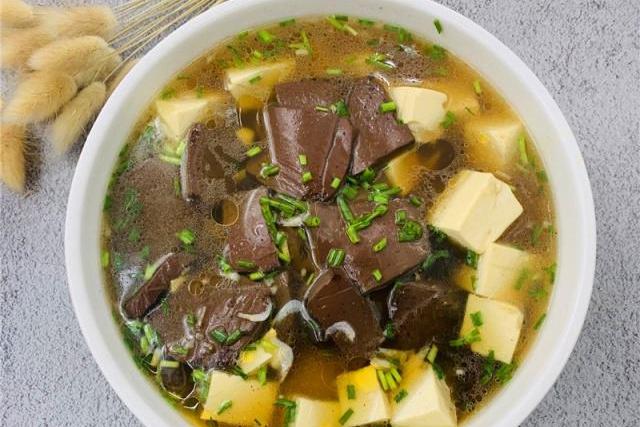 豆腐血湯 豆腐血湯