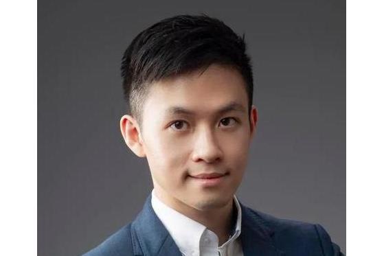 施俊匡(香港青年聯會常務副秘書長,怡高安迪(香港)有限公司董事,帝龍集團香港有限公司創始人) 施俊匡(香港青年聯會常務副秘書長,怡高安迪(香港)有限公司董事,帝龍集團香港有限公司創始人)