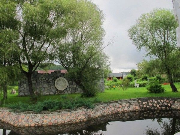 候家溝村 候家溝村