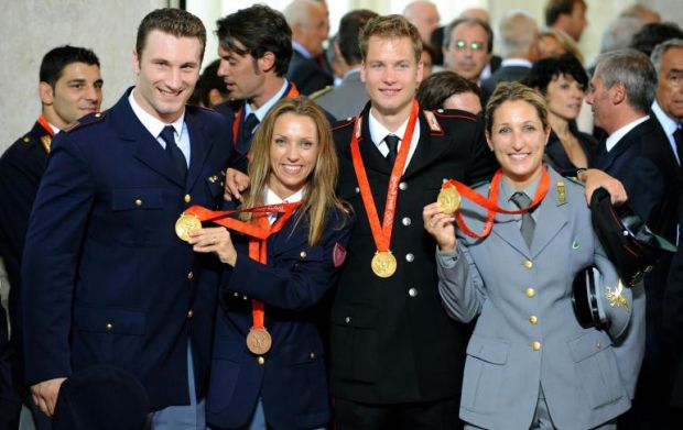 4位義大利北京奧運會金牌獲得者合影