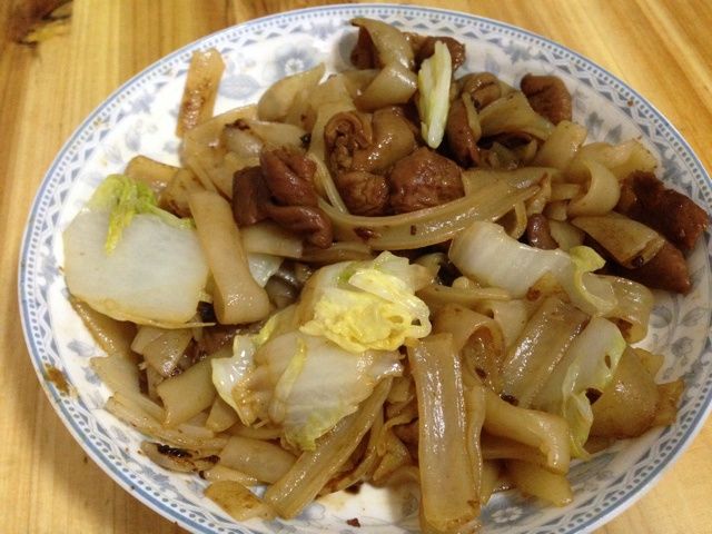 剩菜炒粿條 剩菜炒粿條