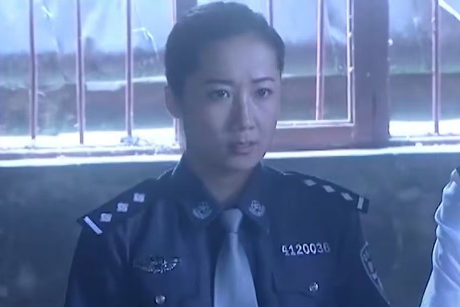 張亞(警匪劇《走出監獄的女人》中的角色) 張亞(警匪劇《走出監獄的女人》中的角色)