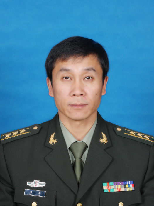 曹軍(哈爾濱市阿城區委辦公室主任) 曹軍(哈爾濱市阿城區委辦公室主任)