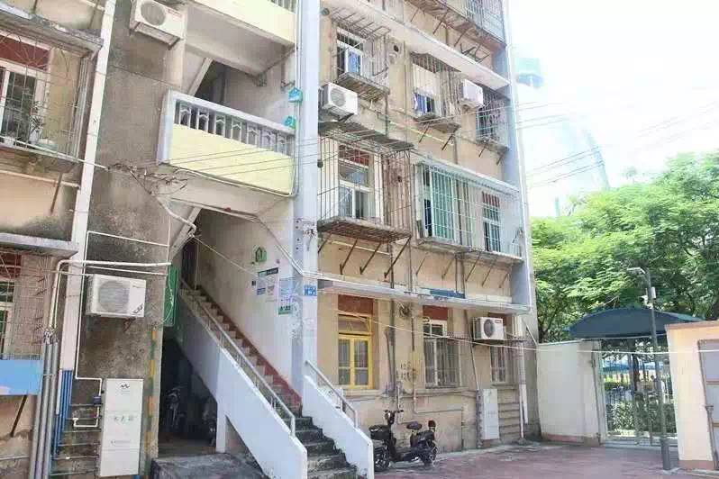 湖濱一里 湖濱一里