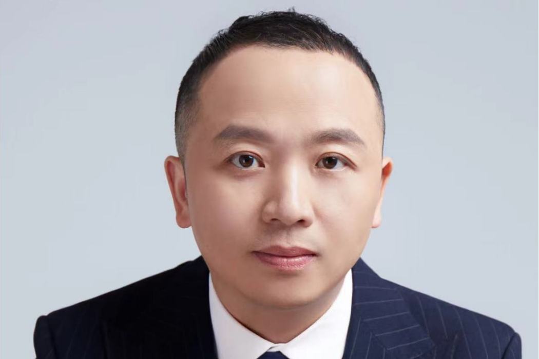 謝建新(銘著鞋業總經理)