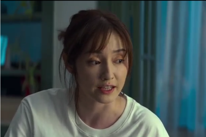 李彩霞(懸疑罪案劇《庭外》中的女配角) 李彩霞(懸疑罪案劇《庭外》中的女配角)