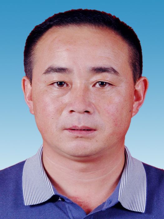 楊平(貴州省黔西南布依族苗族自治州安龍縣水務局水利資源開發建設中心負責人) 楊平(貴州省黔西南布依族苗族自治州安龍縣水務局水利資源開發建設中心負責人)