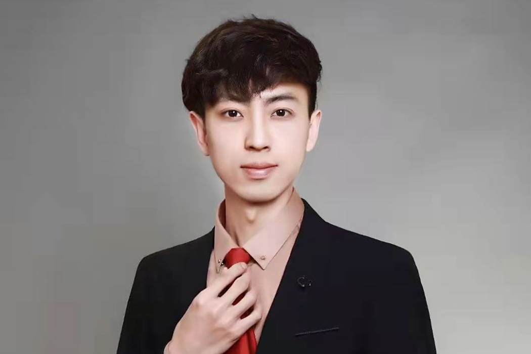 吳尹哲 吳尹哲