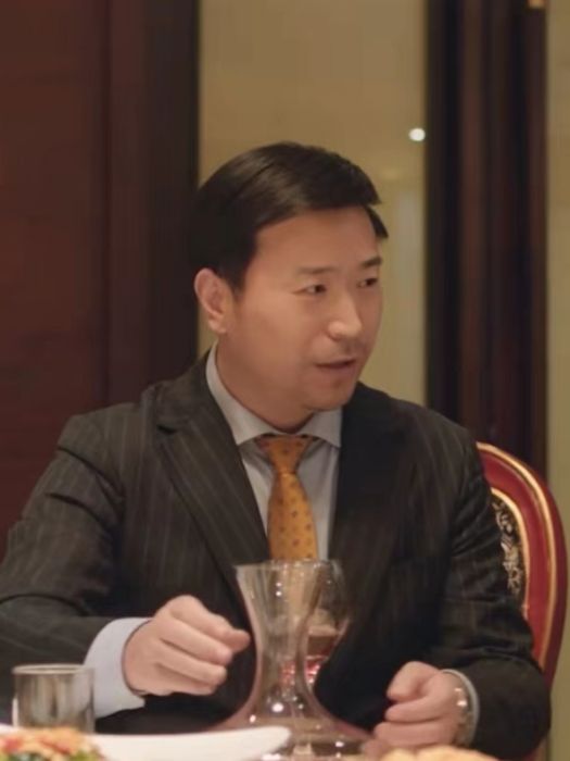 魏爍楠