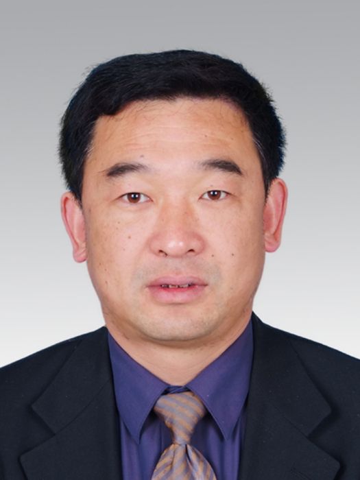 陳大慶(山東省菏澤市成武縣行政審批服務局黨組副書記、局長) 陳大慶(山東省菏澤市成武縣行政審批服務局黨組副書記、局長)
