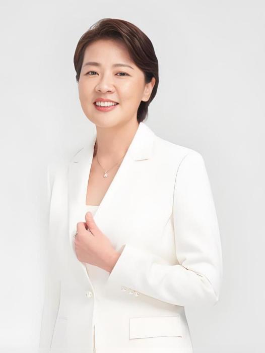 黃珊珊(中國台灣民眾黨不分區“立委”) 黃珊珊(中國台灣民眾黨不分區“立委”)