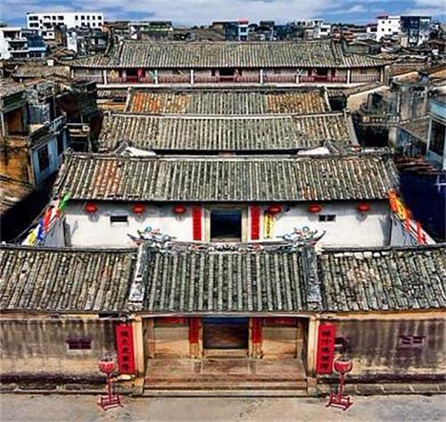 境潭村