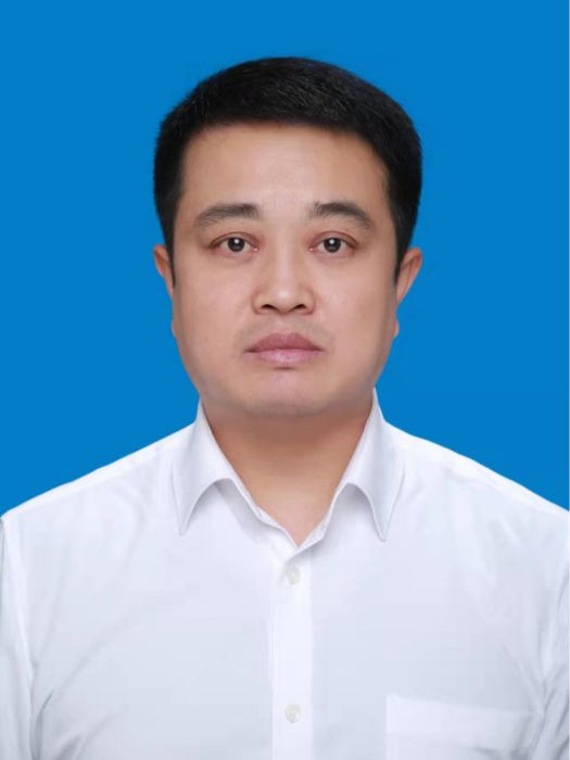 朱雷(江蘇省徐州市雲龍區人民政府副區長) 朱雷(江蘇省徐州市雲龍區人民政府副區長)