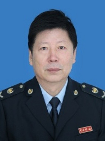 李生巍 李生巍