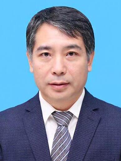 雷文(工業和信息化部財務司副司長) 雷文(工業和信息化部財務司副司長)