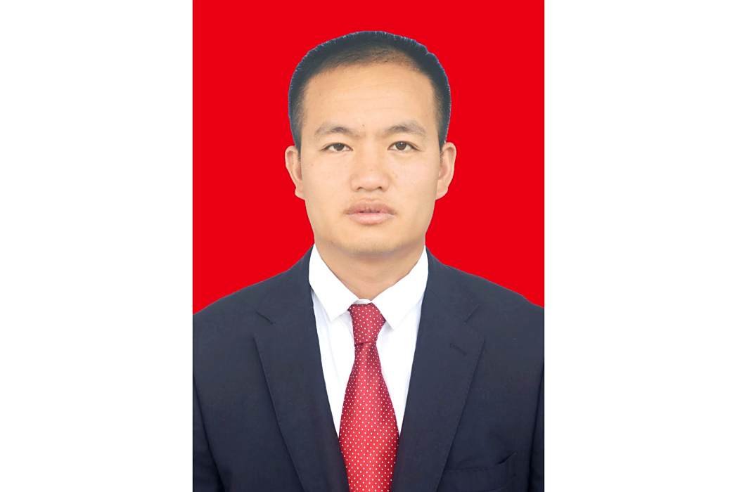 盧宇(貴州省石阡縣坪山鄉黨委副書記) 盧宇(貴州省石阡縣坪山鄉黨委副書記)