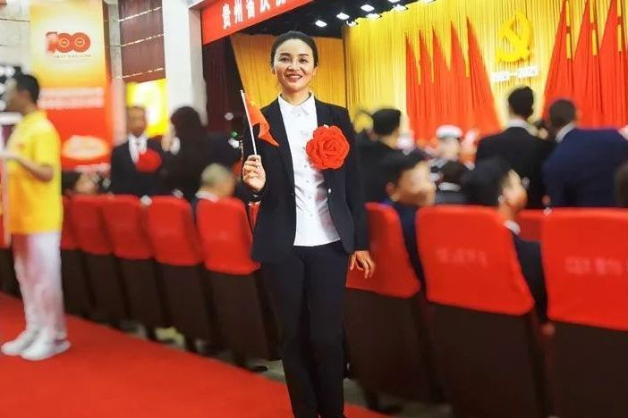 翁曉玲(桐梓縣燎原鎮油草社區黨總支部書記)
