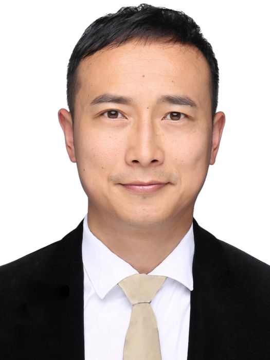 殷世逸 殷世逸