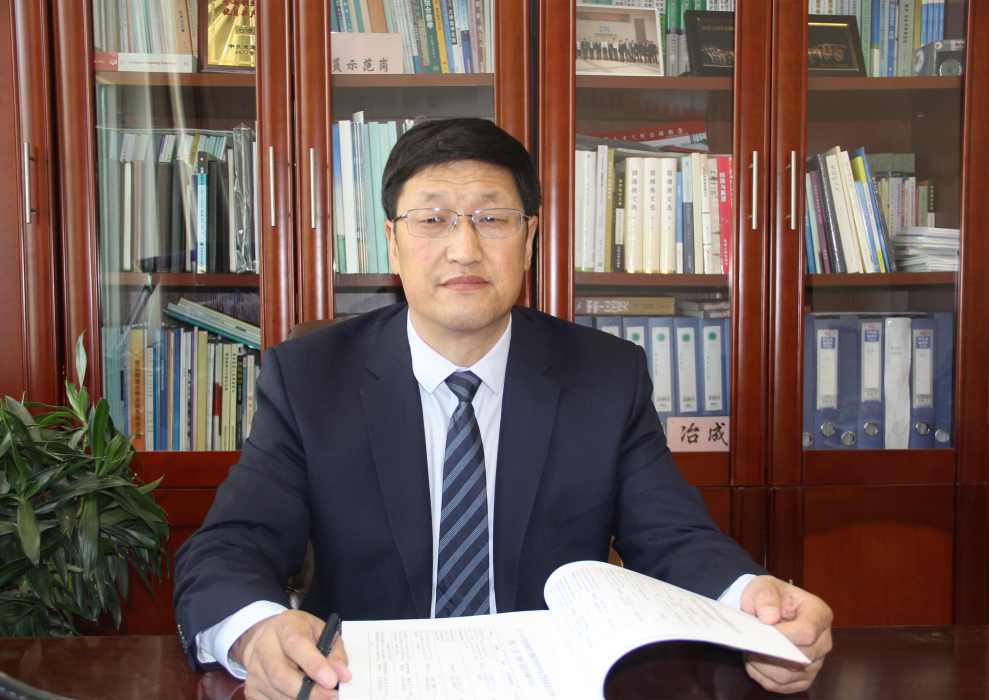 冶成福 冶成福