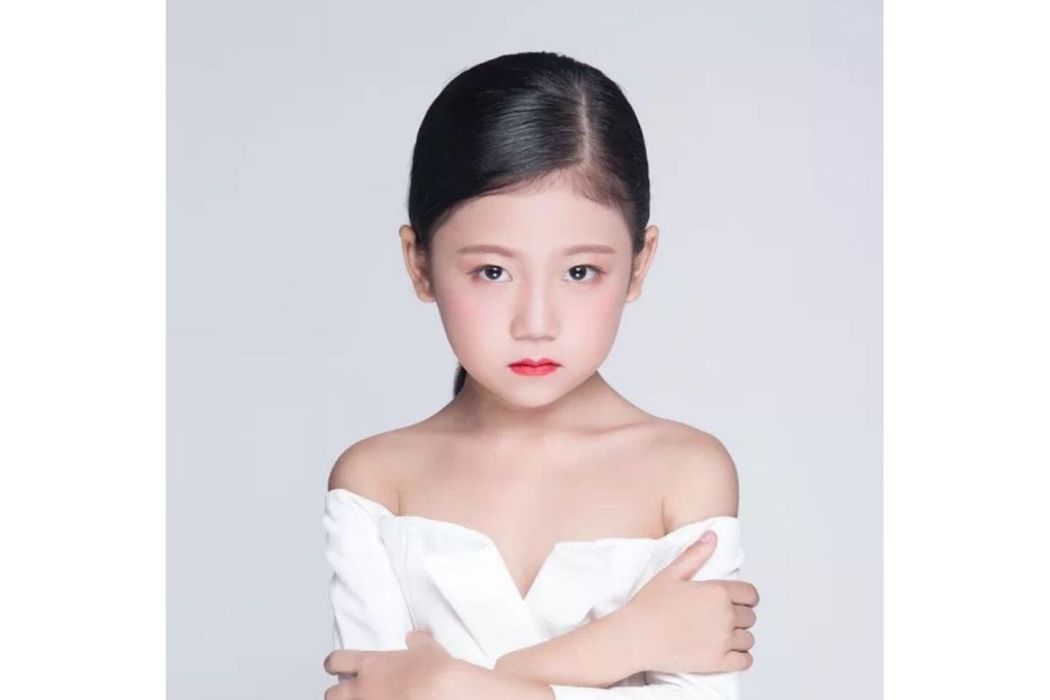 莫梓萱 莫梓萱