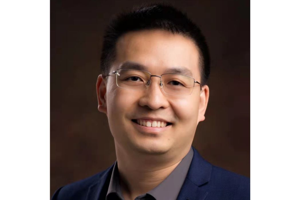 楊鼎成(南昌大學信息工程學院黨委委員、副院長) 楊鼎成(南昌大學信息工程學院黨委委員、副院長)