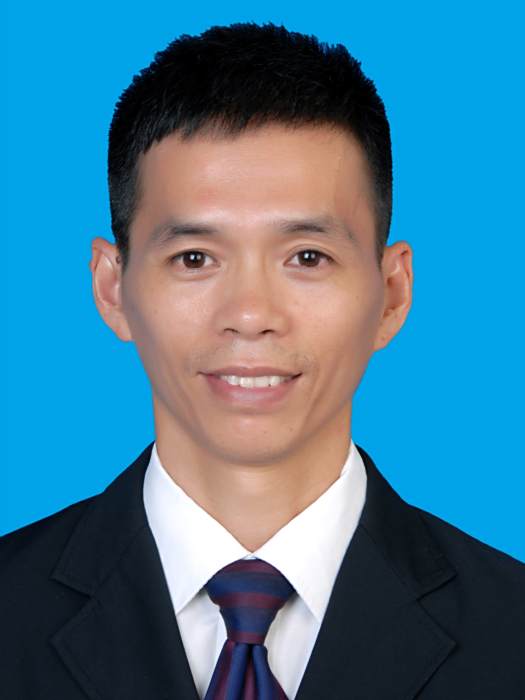 章峰(浙江省青田縣東源鎮副鎮長) 章峰(浙江省青田縣東源鎮副鎮長)