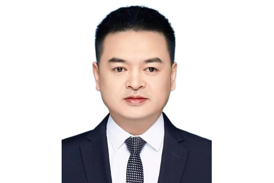 鄭斌(貴州貴安新區投資促進局黨組書記,局長) 鄭斌(貴州貴安新區投資促進局黨組書記,局長)